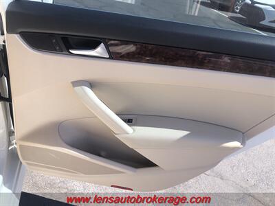 2013 Volkswagen Passat TDI SEL Premium   - Photo 20 - Tucson, AZ 85705