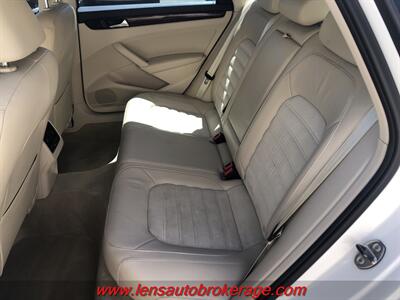 2013 Volkswagen Passat TDI SEL Premium   - Photo 18 - Tucson, AZ 85705