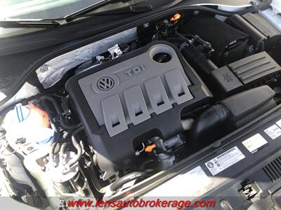 2013 Volkswagen Passat TDI SEL Premium   - Photo 25 - Tucson, AZ 85705