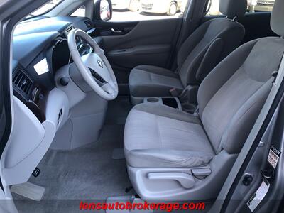 2012 Nissan Quest 3.5 SV   - Photo 11 - Tucson, AZ 85705