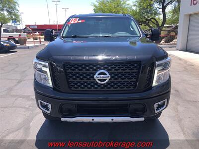 2018 Nissan Titan PRO-4X  *Crew Cab 4x4! - Photo 3 - Tucson, AZ 85705