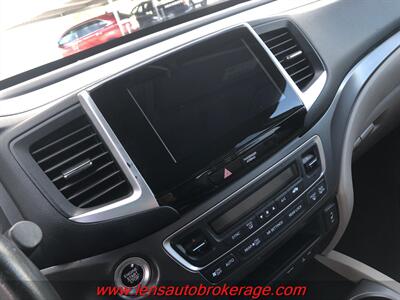 2017 Honda Pilot EX-L  **Clean AWD W/3rd Row! - Photo 14 - Tucson, AZ 85705