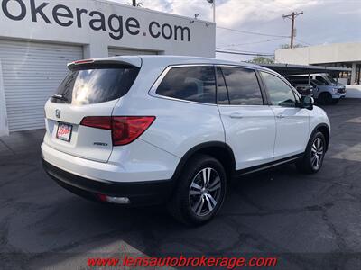 2017 Honda Pilot EX-L  **Clean AWD W/3rd Row! - Photo 8 - Tucson, AZ 85705