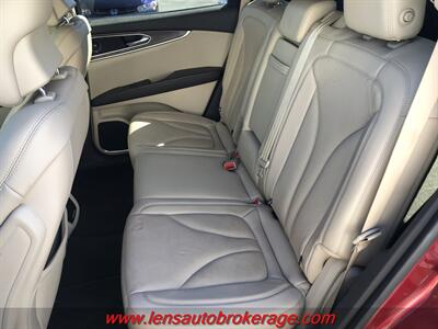 2019 Lincoln Nautilus Reserve  *Only 36k Miles! - Photo 17 - Tucson, AZ 85705