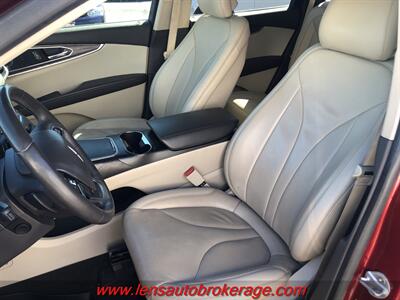 2019 Lincoln Nautilus Reserve  *Only 36k Miles! - Photo 12 - Tucson, AZ 85705