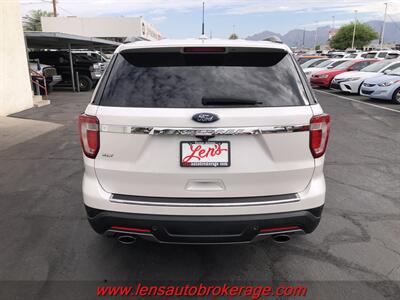 2018 Ford Explorer XLT  *3rd Row Equipped! - Photo 7 - Tucson, AZ 85705