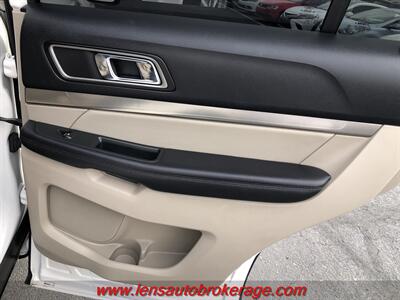 2018 Ford Explorer XLT  *3rd Row Equipped! - Photo 20 - Tucson, AZ 85705