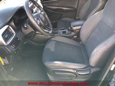 2016 Kia Sorento L   - Photo 11 - Tucson, AZ 85705
