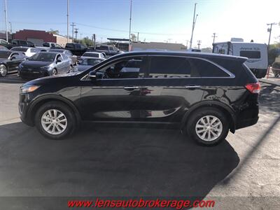 2016 Kia Sorento L   - Photo 5 - Tucson, AZ 85705