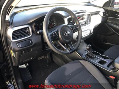 2016 Kia Sorento L   - Photo 10 - Tucson, AZ 85705