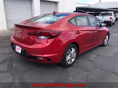 2020 Hyundai ELANTRA SEL   - Photo 8 - Tucson, AZ 85705