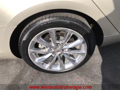 2013 Cadillac XTS Premium Collection  *Nice Driving Caddy! - Photo 24 - Tucson, AZ 85705