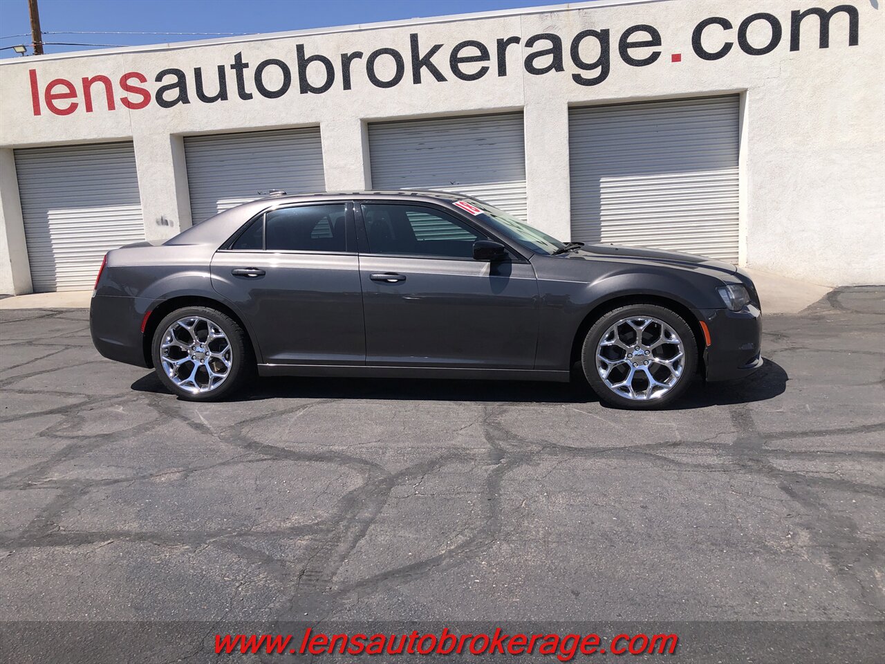 2018 Chrysler 300 Series Touring  *Clean & Loaded Sedan! - Photo 1 - Tucson, AZ 85705