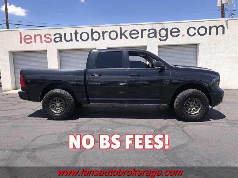 2018 RAM 1500 Big Horn  *Crew Cab, Lifted, 4x4, HEMI!*