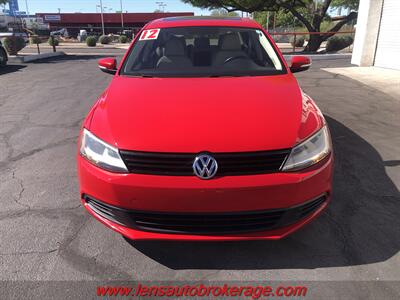 2012 Volkswagen Jetta SE PZEV  *Clean Racer Red Fuel Saver! - Photo 3 - Tucson, AZ 85705
