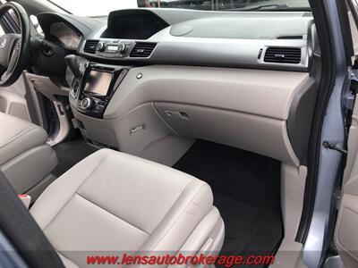 2014 Honda Odyssey EX-L  *Nice 45k Mile Handicap Van! - Photo 25 - Tucson, AZ 85705