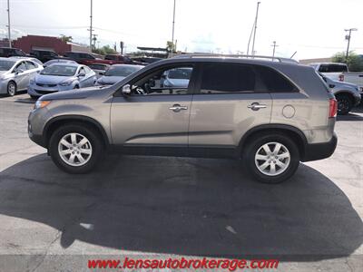2012 Kia Sorento LX   - Photo 5 - Tucson, AZ 85705