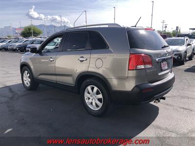 2012 Kia Sorento LX   - Photo 6 - Tucson, AZ 85705