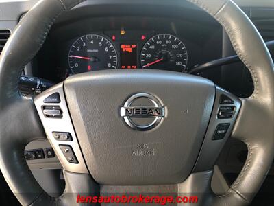 2020 Nissan NV 3500 HD SL   - Photo 13 - Tucson, AZ 85705