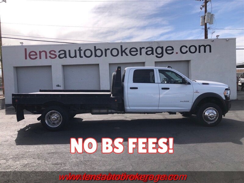 2022 RAM 5500 Tradesman  Diesel Flatbed 4x4! **CARFAX 1 OWNER**