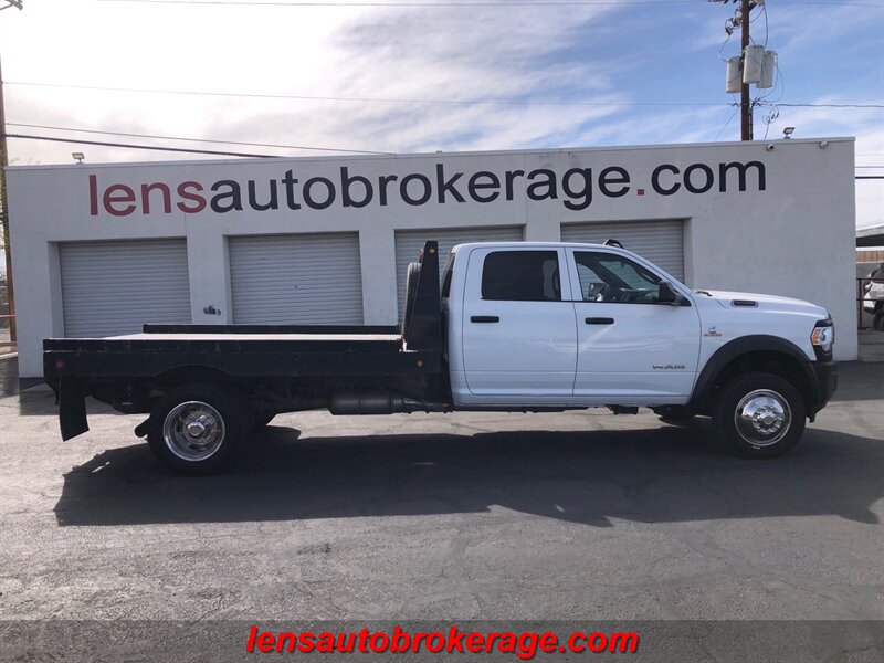 2022 RAM 5500 Tradesman  Diesel Flatbed 4x4! **CARFAX 1 OWNER**