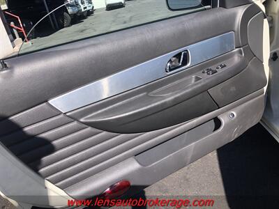 2002 Ford Thunderbird Deluxe   - Photo 9 - Tucson, AZ 85705