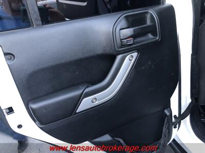 2018 Jeep Wrangler JK Unlimited Rubicon  *Bad A$$ Long Arm Lifted Rubi! - Photo 15 - Tucson, AZ 85705