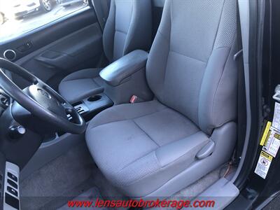 2011 Toyota Tacoma  Regular Cab 4x4! - Photo 11 - Tucson, AZ 85705