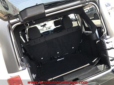 2016 Jeep Wrangler Sport S  *Clean Automatic Hard Top Jeep! - Photo 18 - Tucson, AZ 85705