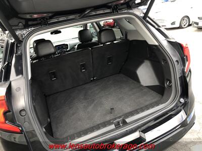 2021 GMC Terrain SLT  *Only 61k Miles! - Photo 18 - Tucson, AZ 85705