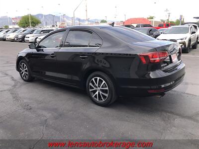 2017 Volkswagen Jetta 1.4T SE  *Nice Driving Little Sedan! - Photo 5 - Tucson, AZ 85705