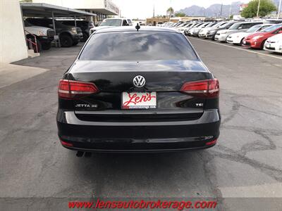 2017 Volkswagen Jetta 1.4T SE  *Nice Driving Little Sedan! - Photo 6 - Tucson, AZ 85705