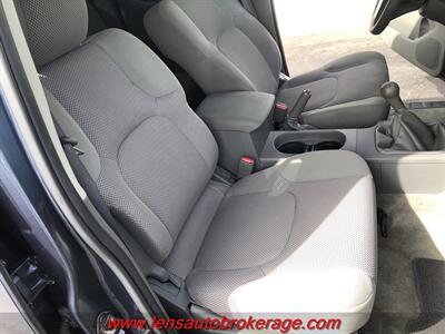 2014 Nissan Frontier SV  *NIce 4x4 Crew Cab W/Manual Trans! - Photo 22 - Tucson, AZ 85705