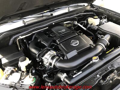 2014 Nissan Frontier SV  *NIce 4x4 Crew Cab W/Manual Trans! - Photo 23 - Tucson, AZ 85705