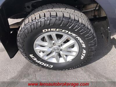 2014 Nissan Frontier SV  *NIce 4x4 Crew Cab W/Manual Trans! - Photo 24 - Tucson, AZ 85705