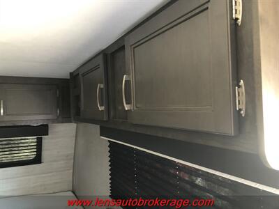 2021 Jayco Jay Flight SLX 145RB  *USED 1 TIME!! - Photo 19 - Tucson, AZ 85705