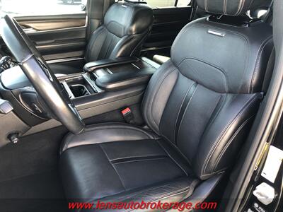 2022 Jeep Grand Wagoneer Series I  *Loaded To The Max! 6.4L HEMI Equipped! - Photo 10 - Tucson, AZ 85705