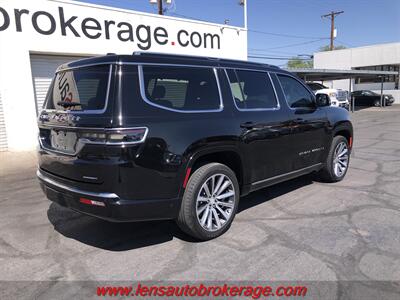 2022 Jeep Grand Wagoneer Series I  *Loaded To The Max! 6.4L HEMI Equipped! - Photo 6 - Tucson, AZ 85705