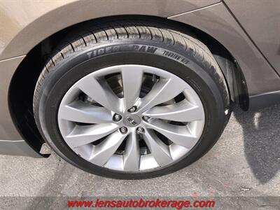 2016 Lincoln MKS  *Nice Driving Sedan! - Photo 25 - Tucson, AZ 85705