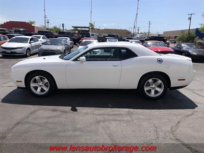 2013 Dodge Challenger SXT   - Photo 5 - Tucson, AZ 85705