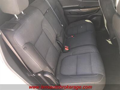 2021 GMC Acadia SLE  *Nice, 3rd Row Equipped! - Photo 20 - Tucson, AZ 85705