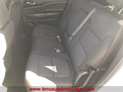 2021 GMC Acadia SLE  *Nice, 3rd Row Equipped! - Photo 16 - Tucson, AZ 85705