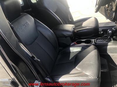 2016 Jeep Wrangler Unlimited Sahara 75th Anniversary  **CARFAX 1 OWNER! - Photo 23 - Tucson, AZ 85705