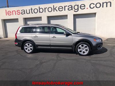 2011 Volvo XC70 T6 AWD   - Photo 1 - Tucson, AZ 85705