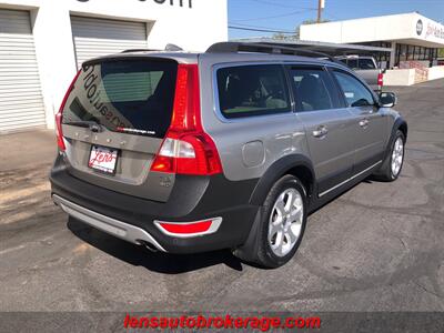 2011 Volvo XC70 T6 AWD   - Photo 8 - Tucson, AZ 85705