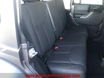 2017 Jeep Wrangler Sport  *Nice Hard Top Jeep! - Photo 20 - Tucson, AZ 85705