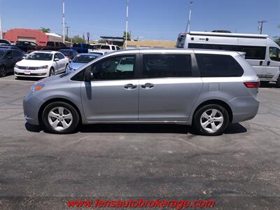 2016 Toyota Sienna L 7-Passenger  *Nice Low Mileage Sienna! - Photo 3 - Tucson, AZ 85705