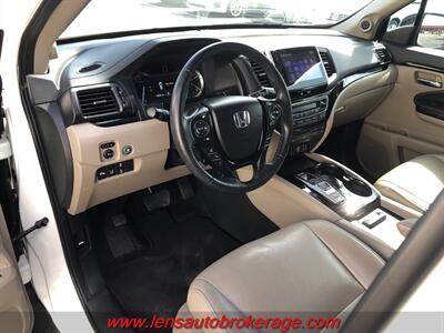 2017 Honda Pilot Elite  *Nice Loaded AWD! - Photo 10 - Tucson, AZ 85705