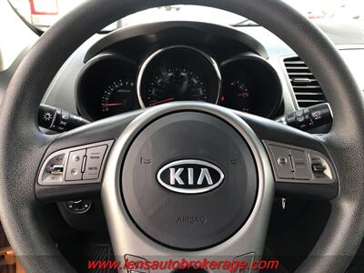 2011 Kia Soul +  *Nice 77k Mile Soul! - Photo 13 - Tucson, AZ 85705