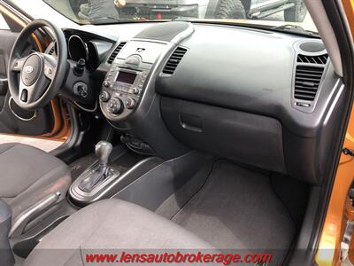 2011 Kia Soul +  *Nice 77k Mile Soul! - Photo 22 - Tucson, AZ 85705
